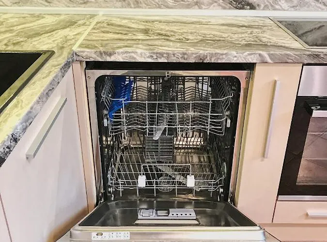 Spacious And Bright Maisonette Center Varna