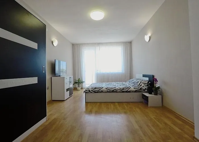 Apartment Spacious And Bright Maisonette Center Varna