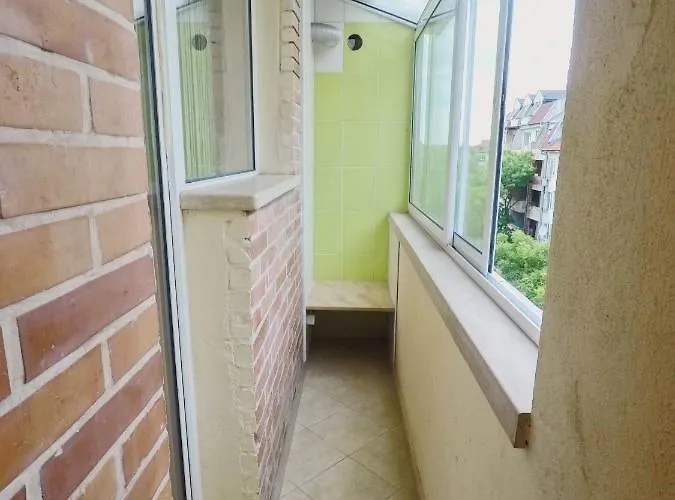 Spacious And Bright Maisonette Center Apartment Varna