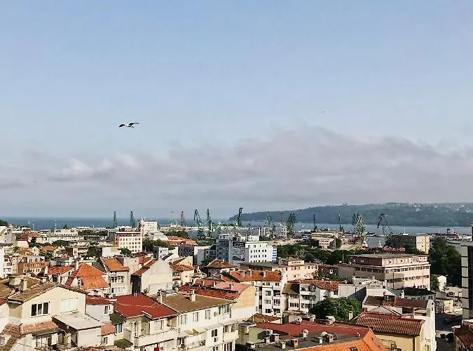 Apartment Spacious And Bright Maisonette Center Varna