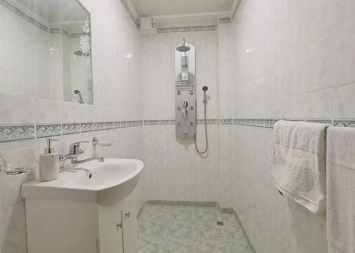 Spacious And Bright Maisonette Center * Varna